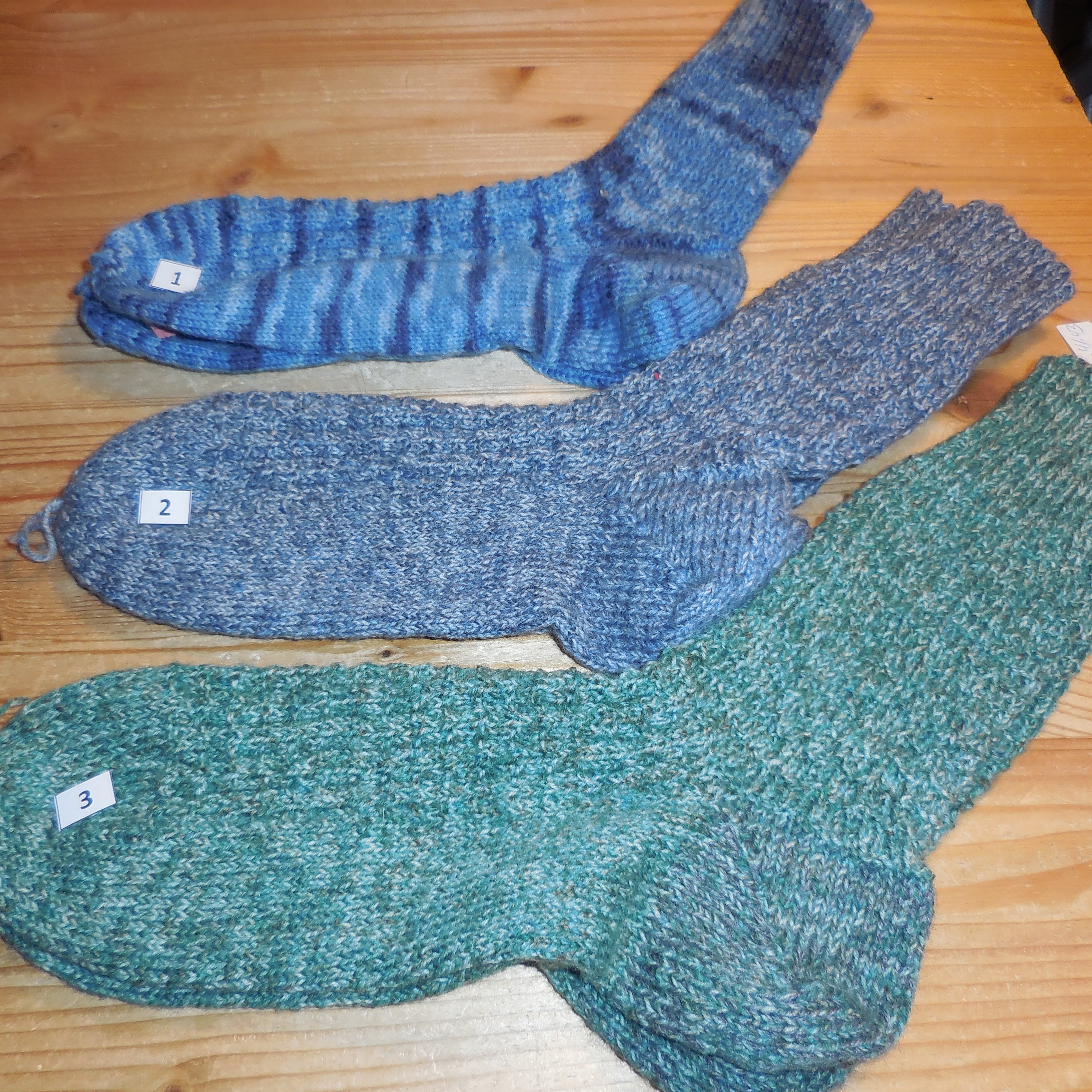 Socken handgestrickt in der Schweiz, Gr. 40-43