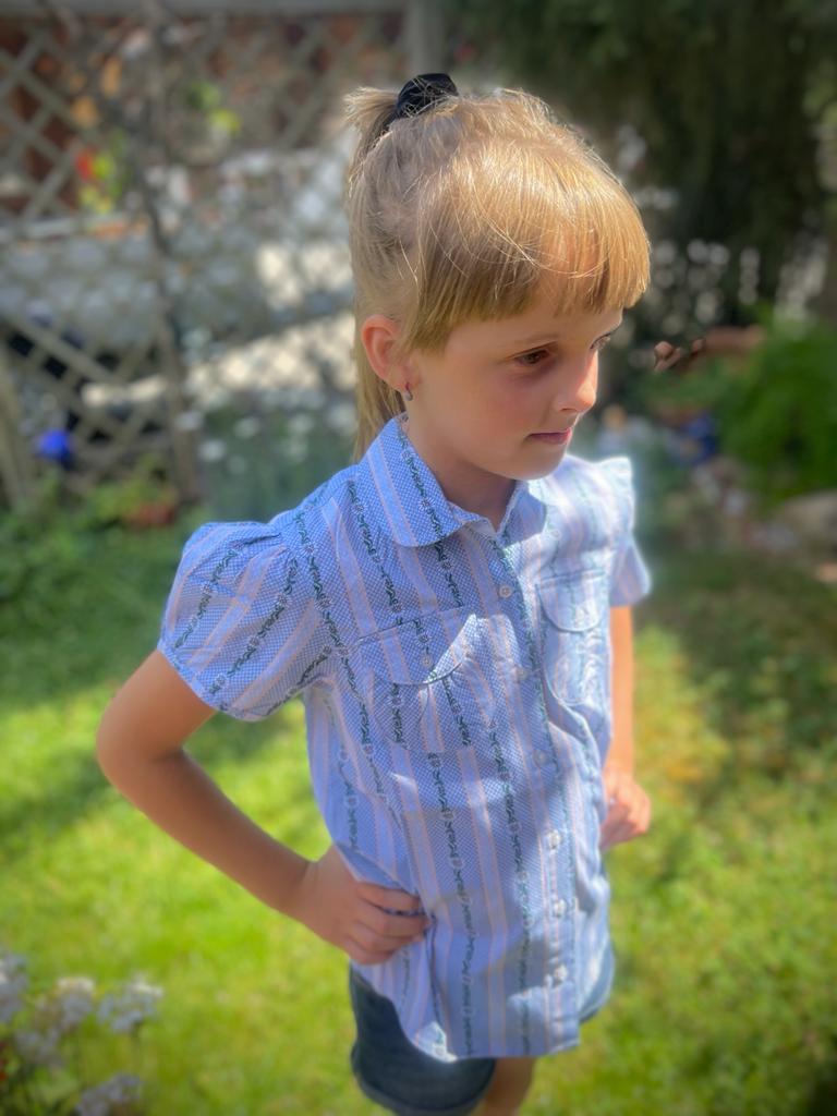 Edelweisshemd- / Bluse hellblau, Kind. 