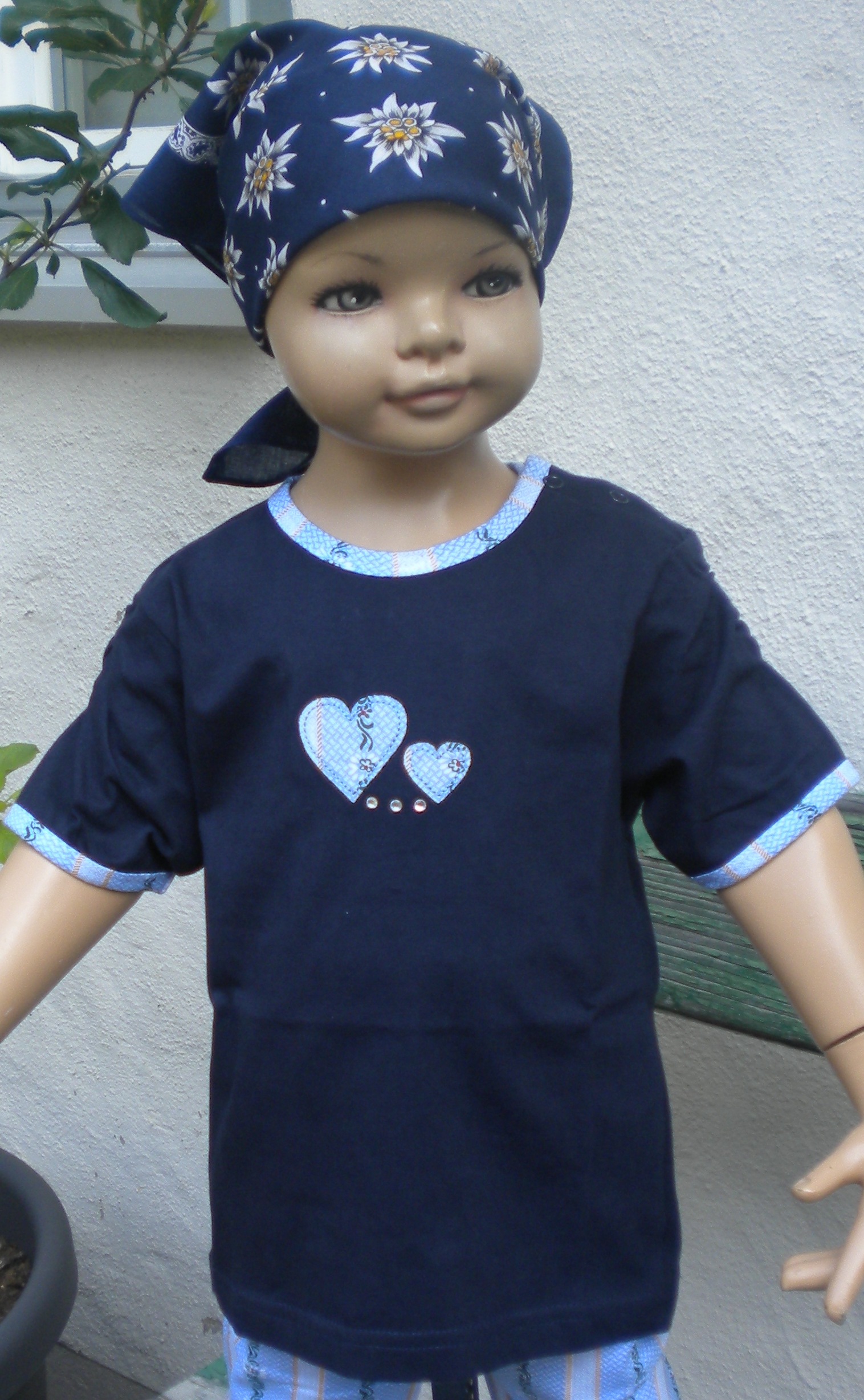 Shirt dunkelblau mit Edelweiss Herz, Kurzarm, AUSVERKAUF