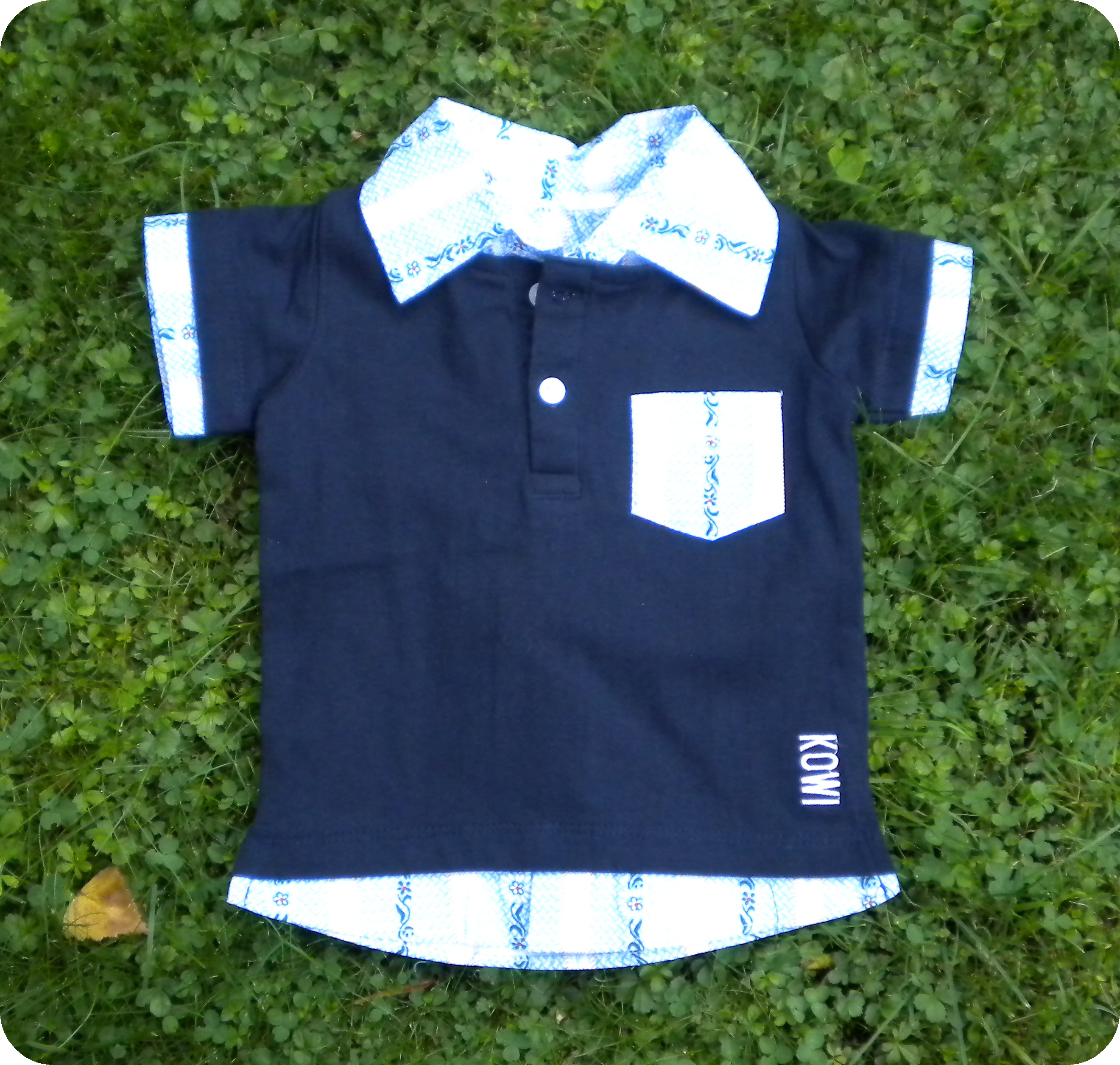 Polo Shirt blau mit Edelweiss Kragen, Gr. 68, AUSVERKAUF